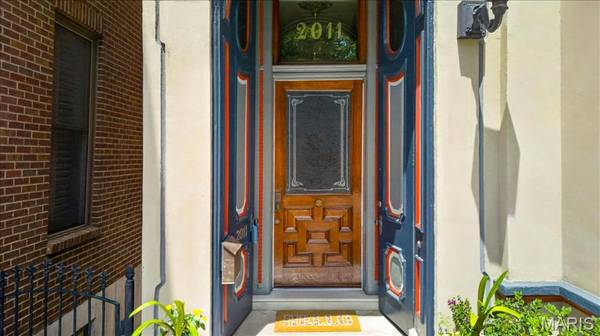 2011 Park AVE, St Louis, MO 63104