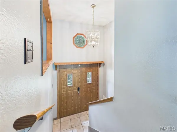 107 Vaughan AVE, St Robert, MO 65584