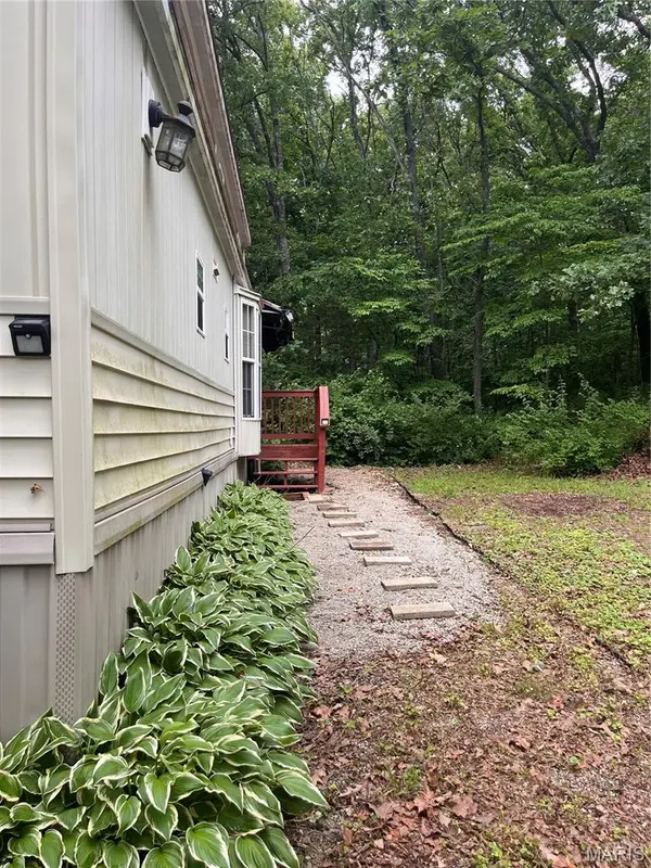 6213 Sioux DR, French Village, MO 63036