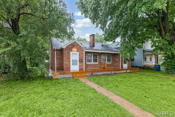 213 Brackett ST, Swansea, IL 62226