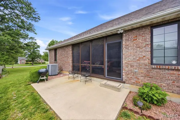 124 Meramec DR, Farmington, MO 63640