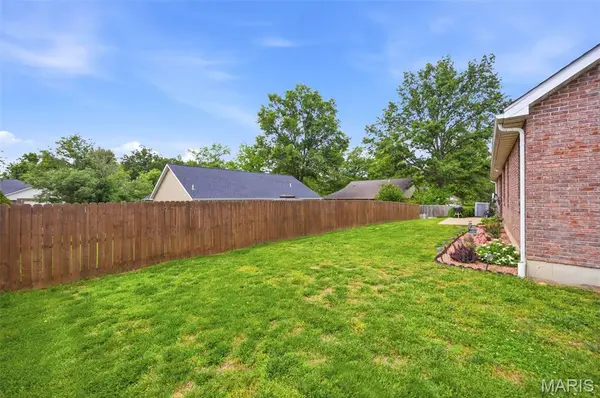 124 Meramec DR, Farmington, MO 63640