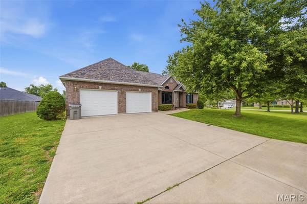 124 Meramec DR, Farmington, MO 63640