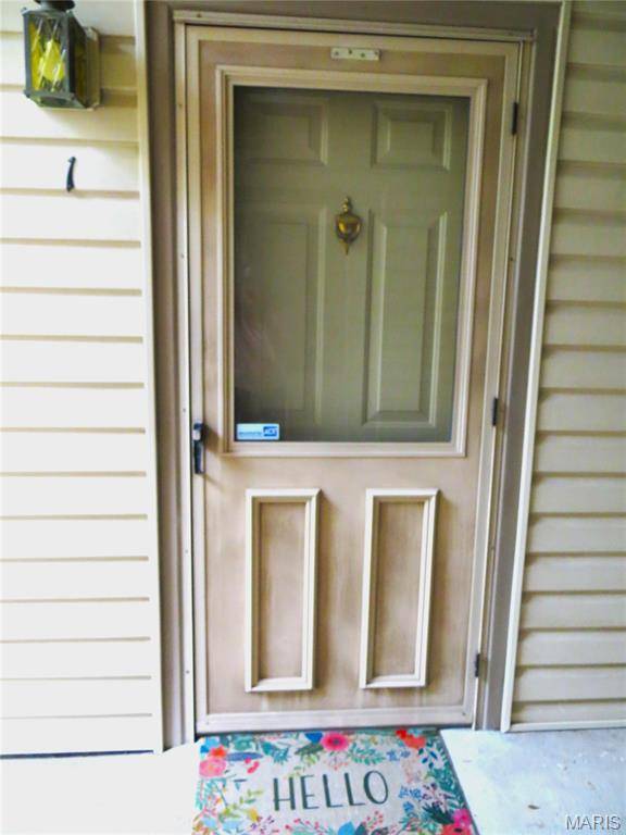 1205 Mangrove LN #1, Unincorporated, MO 63125