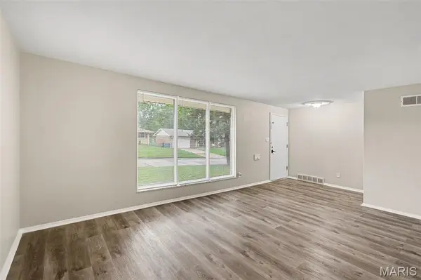 11523 Withersfield DR, St Louis, MO 63138