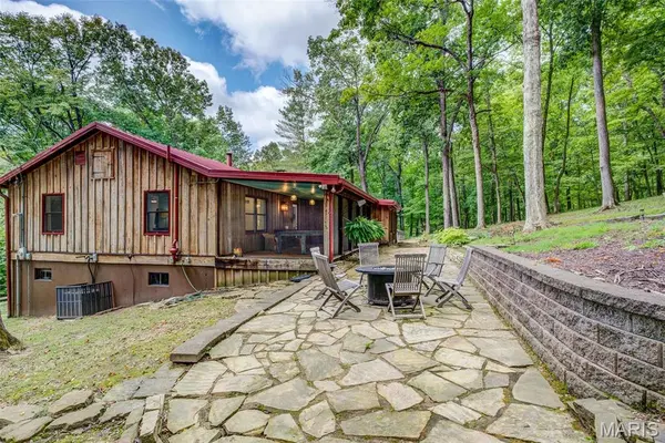750 Wild Horse Valley RD, Wildwood, MO 63005
