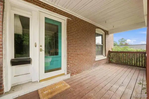 6941 Dale AVE, St Louis, MO 63139