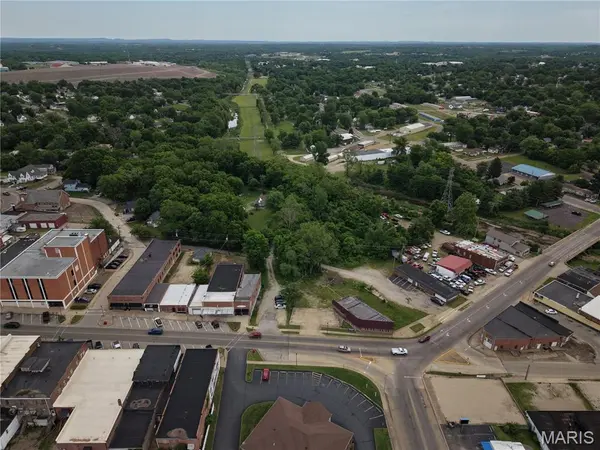 114 W Main ST, Park Hills, MO 63601
