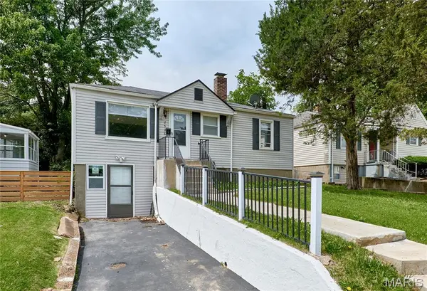 7536 Eunice AVE, St Louis, MO 63136
