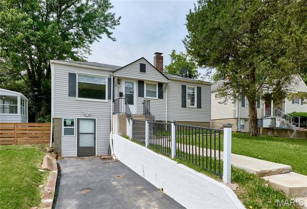 7536 Eunice AVE, St Louis, MO 63136