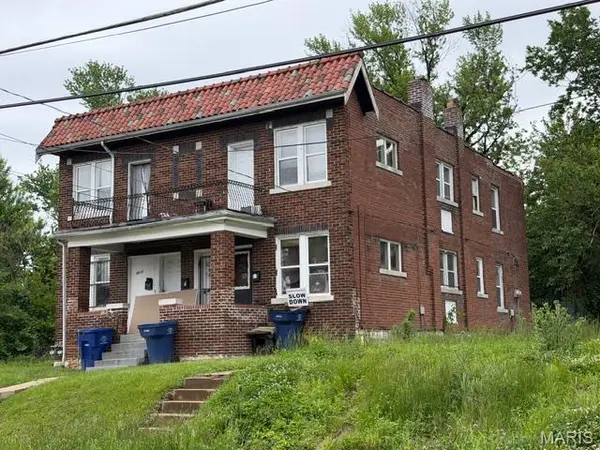 4016 Cora AVE, St Louis, MO 63115