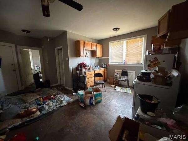 4016 Cora AVE, St Louis, MO 63115