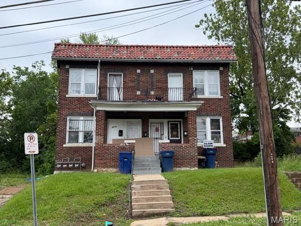 4016 Cora AVE, St Louis, MO 63115