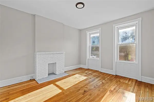 2628 Oregon AVE, St Louis, MO 63118