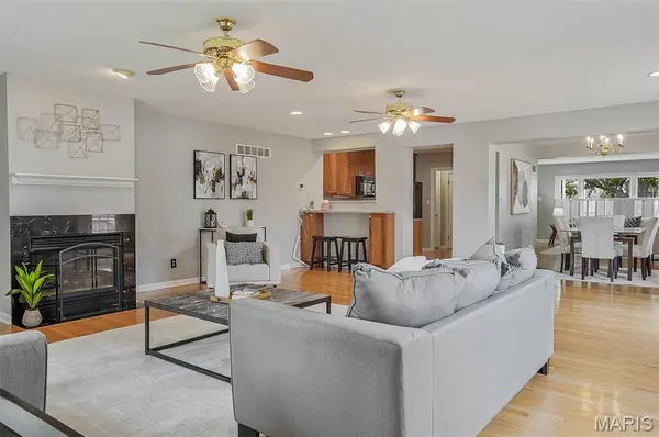 2308 Saint Clair AVE, Brentwood, MO 63144