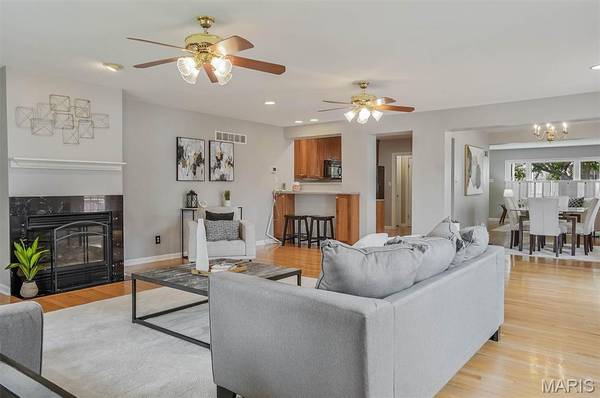 2308 Saint Clair AVE, Brentwood, MO 63144