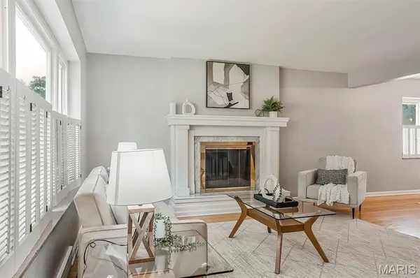 2308 Saint Clair AVE, Brentwood, MO 63144
