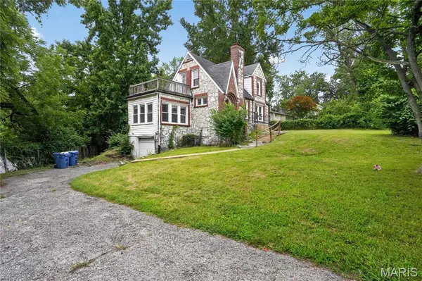 2512 High Ridge AVE, St Louis, MO 63136