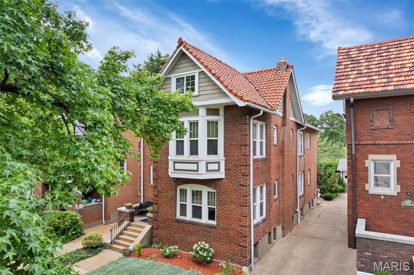 6619 San Bonita AVE, Clayton, MO 63105
