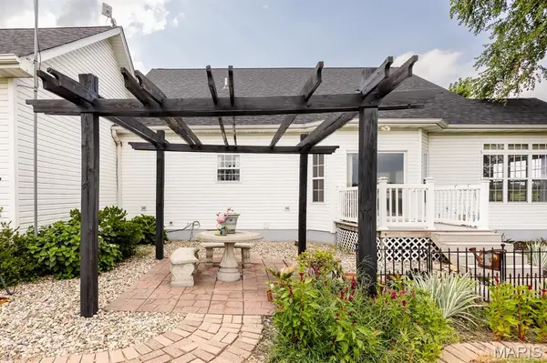 14218 Schuster RD, Pocahontas, IL 62275
