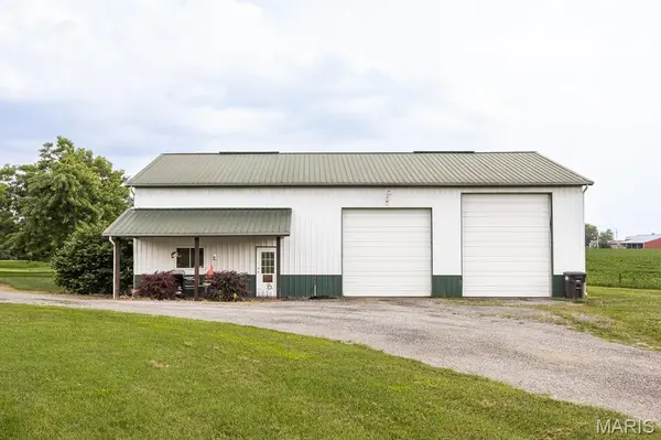 14218 Schuster RD, Pocahontas, IL 62275
