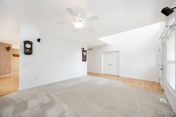 14218 Schuster RD, Pocahontas, IL 62275