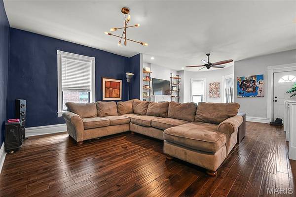 4629 Washington BLVD, St Louis, MO 63108