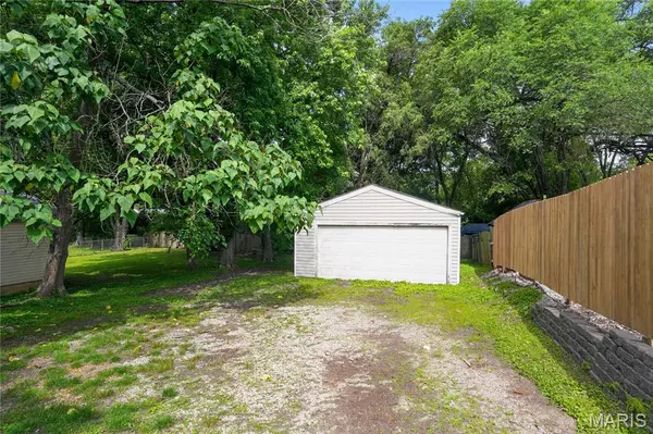 1071 N New Florissant RD, Allenton, MO 63031