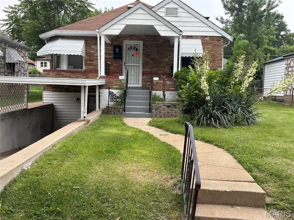 6509 Myron AVE, St Louis, MO 63121