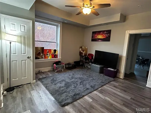 3322 Pennsylvania AVE, St Louis, MO 63118