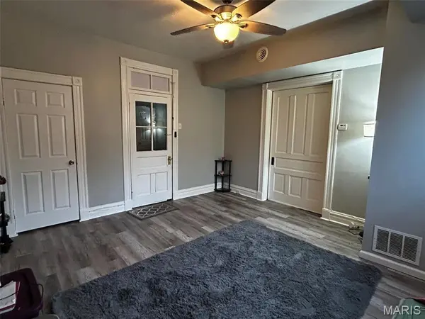 3322 Pennsylvania AVE, St Louis, MO 63118