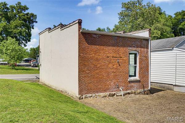 903 State Highway Z, Cape Girardeau, MO 63701