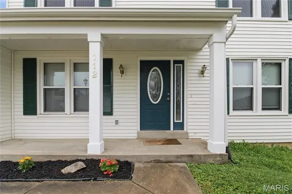 112 Mount Olympus CT, St Peters, MO 63376