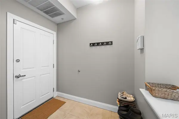 1515 Lafayette AVE #115, St Louis, MO 63104