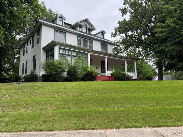 808 N Main ST, Poplar Bluff, MO 63901