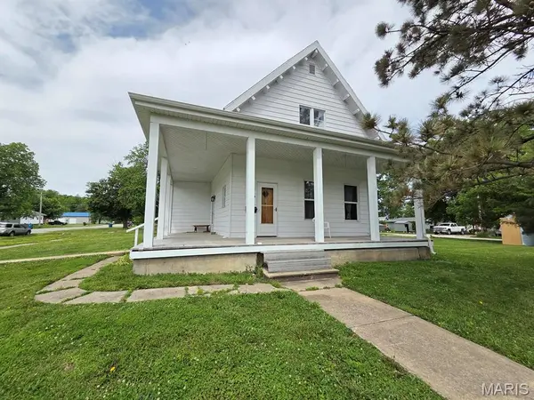 701 N 7th ST, Canton, MO 63435