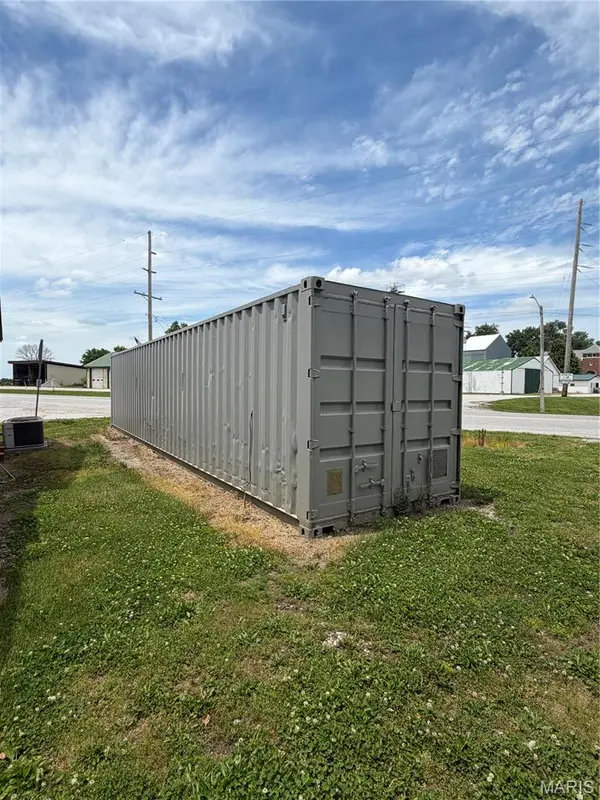 105 E Lamb ST, Center, MO 63459