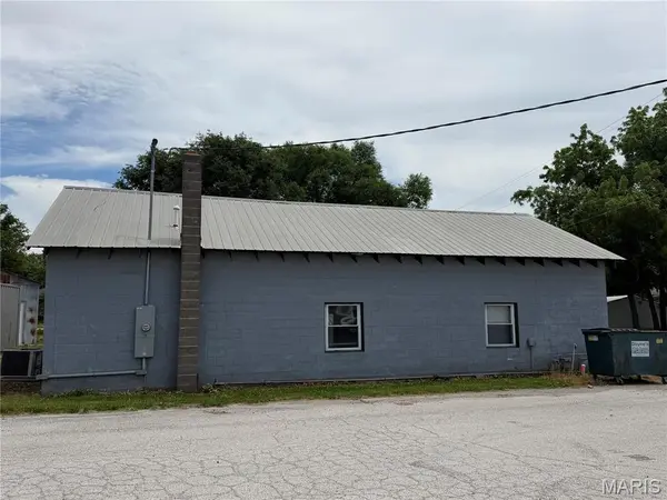 105 E Lamb ST, Center, MO 63459