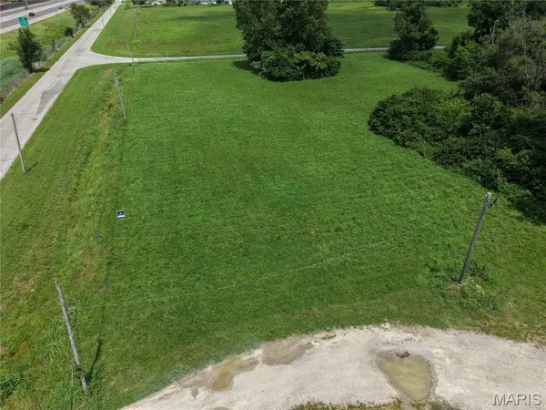 810 S 51st ST, Cahokia, IL 62207