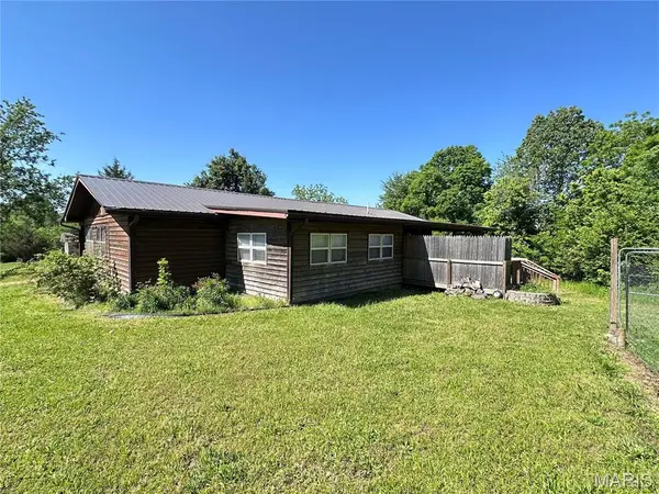 112 E 3rd ST, Grandin, MO 63943
