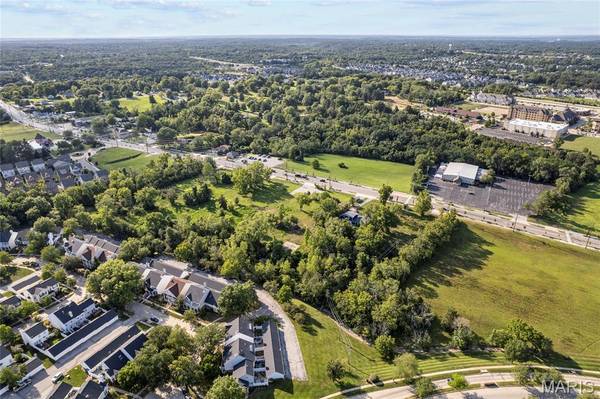 16800 Manchester RD, Wildwood, MO 63040