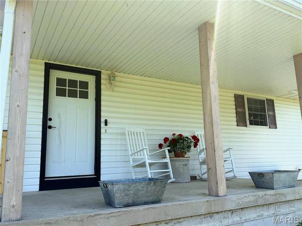 30135 Katydid St, La Plata, MO 63549