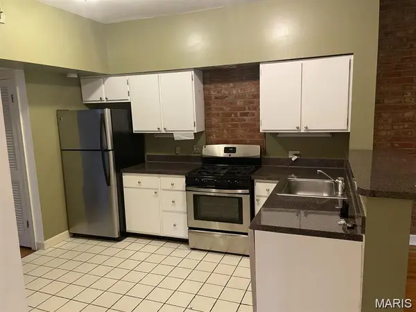 5527 Waterman BLVD #1E, St Louis, MO 63112