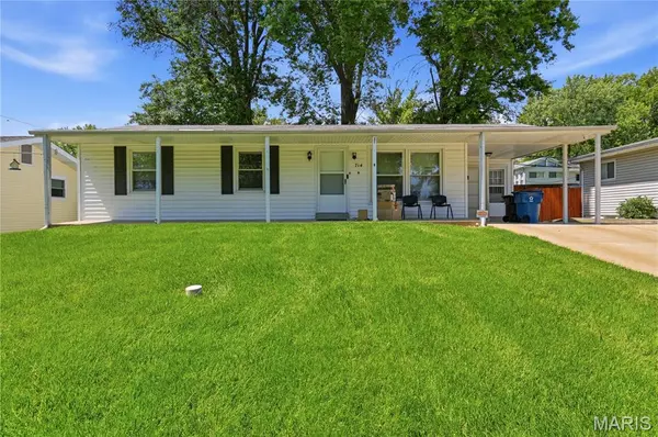 714 Teson RD, Hazelwood, MO 63042