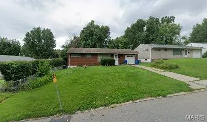 1628 Mowbry LN, Dellwood, MO 63136