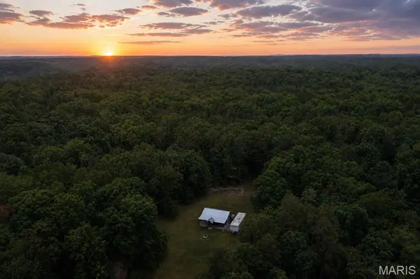 60 Dogwood Ln, Doniphan, MO 63935