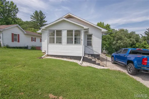 1225 W Randolph ST, Vandalia, IL 62471
