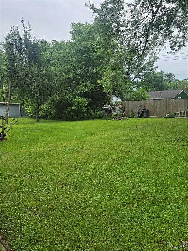 214 Oak ST, Farmington, MO 63640