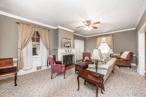 419 N 66th ST, Belleville, IL 62223