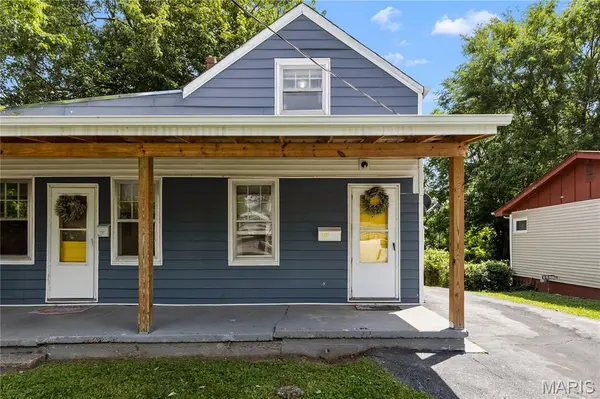 3210 Royalton AVE, St Louis, MO 63114